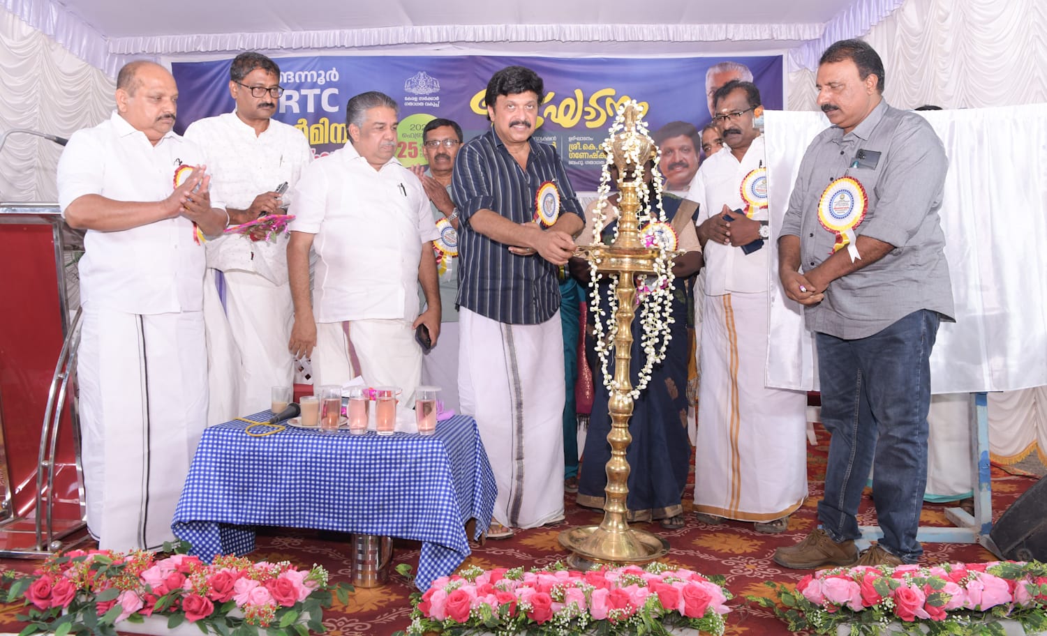 കെ എസ്ആർടിസി ജീവനക്കാർ പ്രവർത്തിക്കുന്നത് ഇന്ത്യൻ അർമി പോലെ - മന്ത്രി ഗണേഷ് കുമാർ